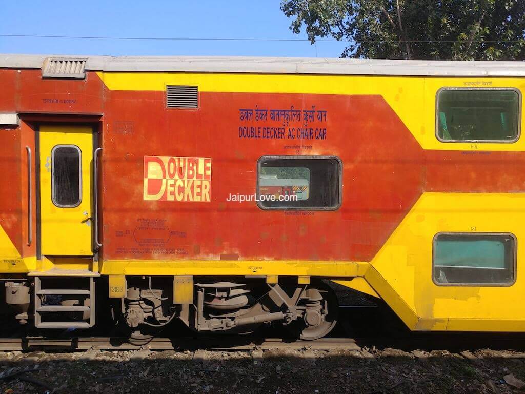 12985/86 Train Review: Double Decker Delhi to Jaipur Train Timing ...