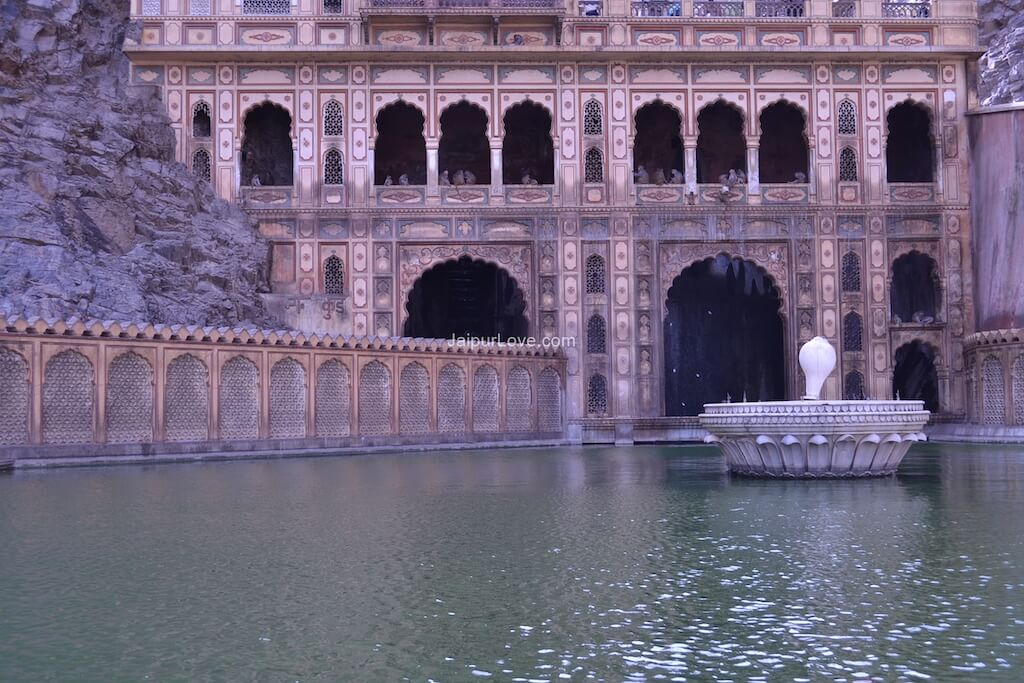 30+ Best Pictures of Monkey Temple in Jaipur – Galta Temple Gallery
