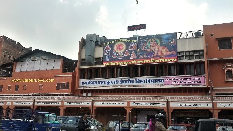 Kishanpole Bazar Jaipur: Shop here to Get Best from Pink City