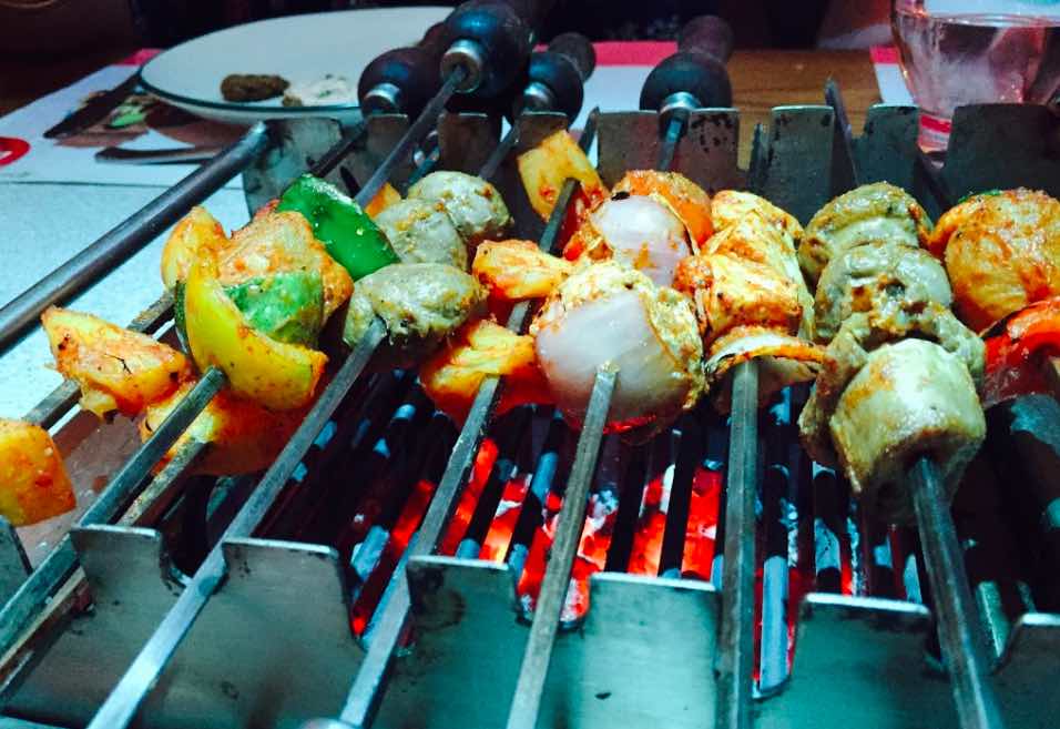 Barbeque Nation MI Road Jaipur Review – Historic Location gets Modern Kitchen