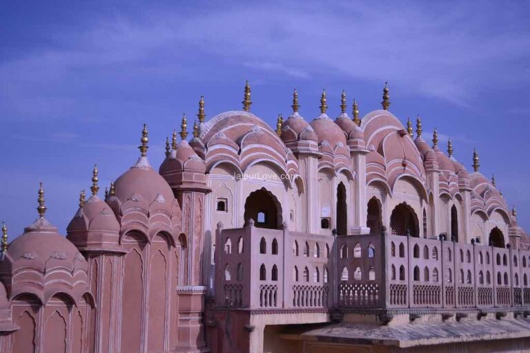 These 9 Hawa Mahal Facts Will Make You Visit Jaipur Right Away