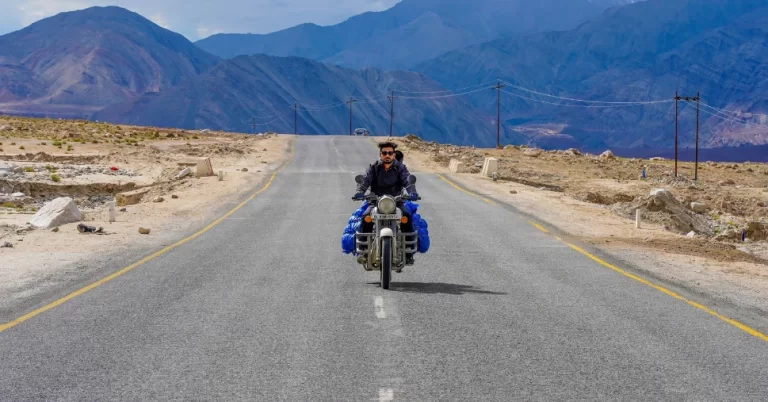 Ladakh Travel Guide and Tips - JaipurLove